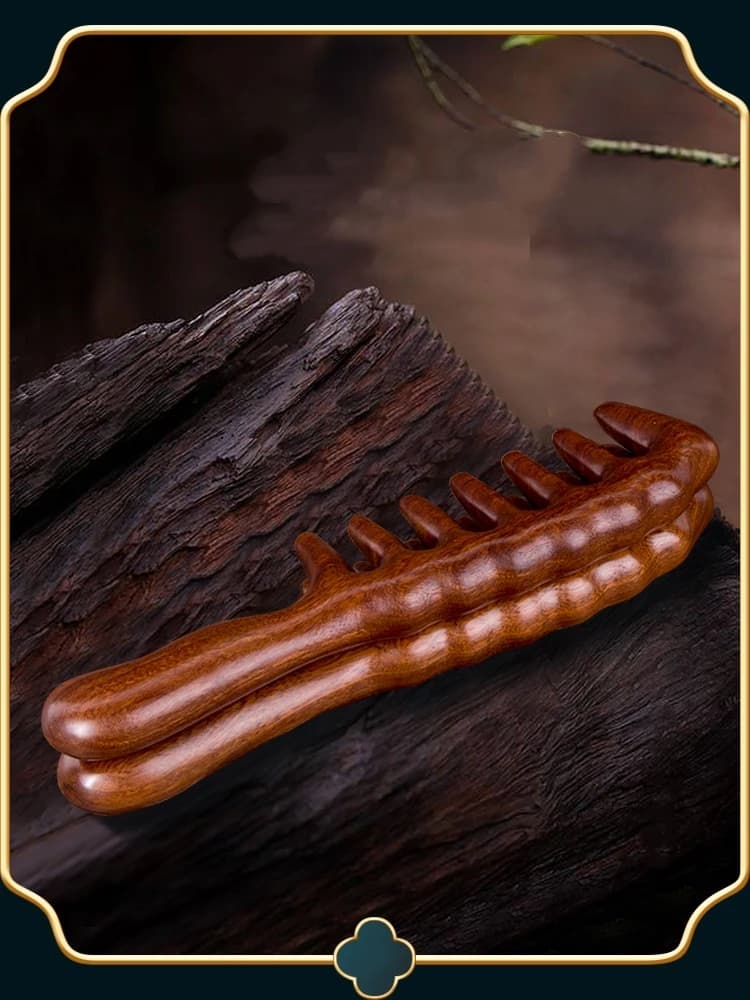 Handcrafted red sandalwood massage comb — image 3