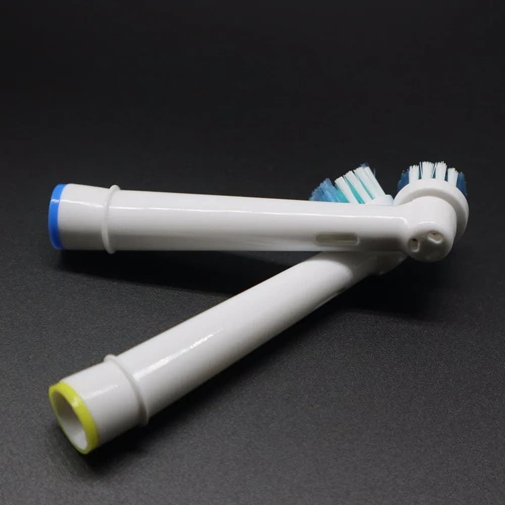 Box of 12 Oral‑B compatible replacement brush heads — image 2