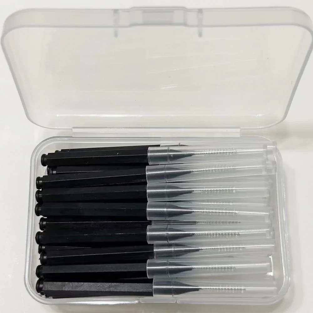 Box of 30 soft micro‑brush interdental brushes — image 8