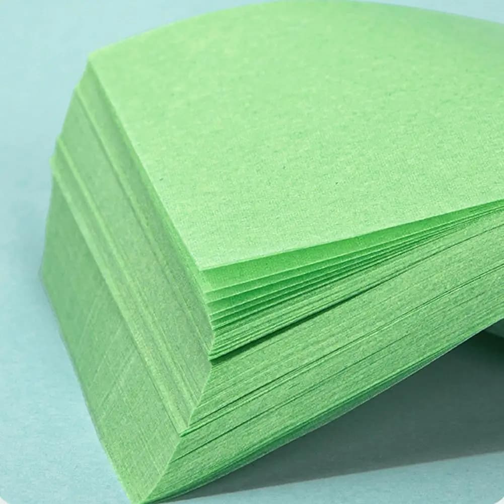 pack of 100 face oil blotting papers — image 3