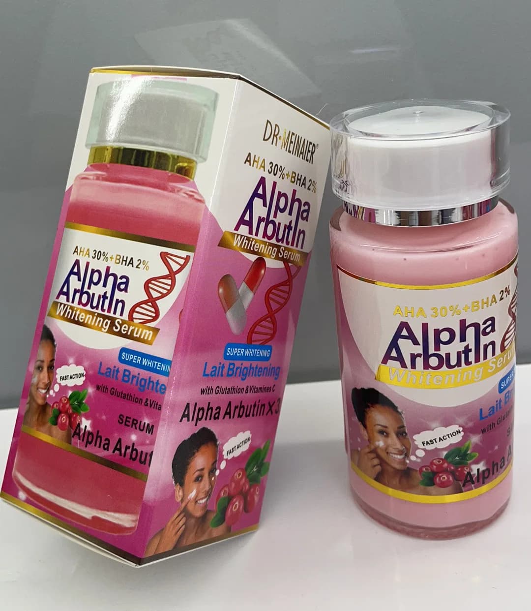 alpha arbutin serum bottle — image 2