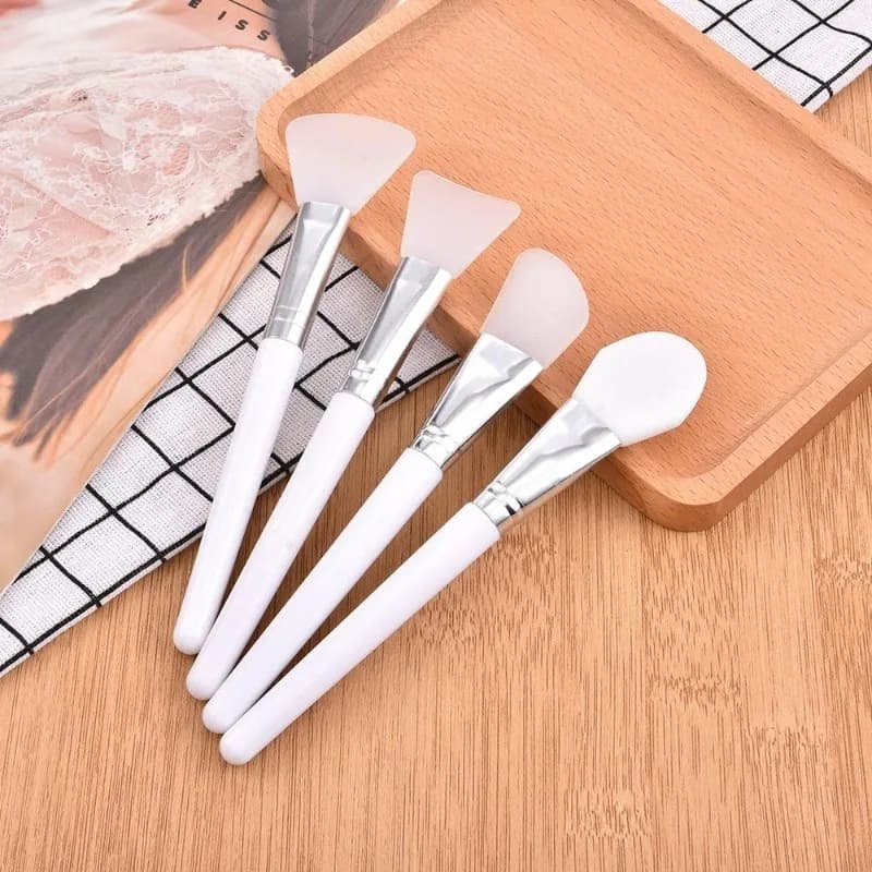 white silicone facial mask brush set, four pieces — image 3
