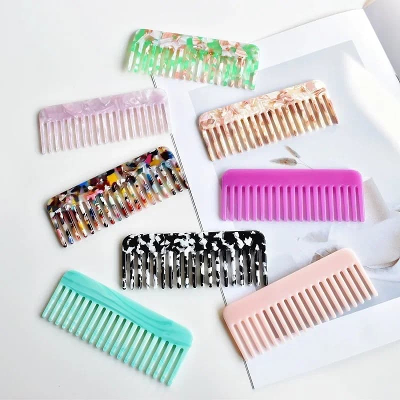 wide-tooth acetate anti-static hair comb — image 2