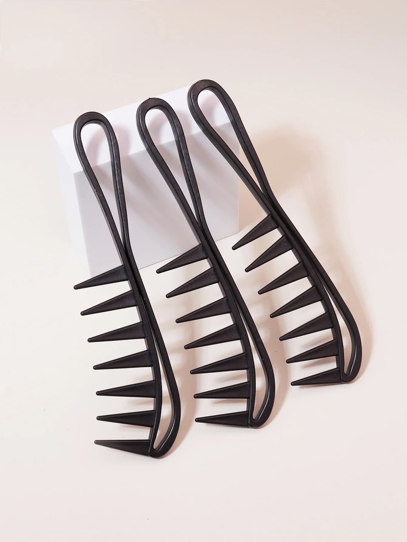 large wide-tooth hair comb — image 6