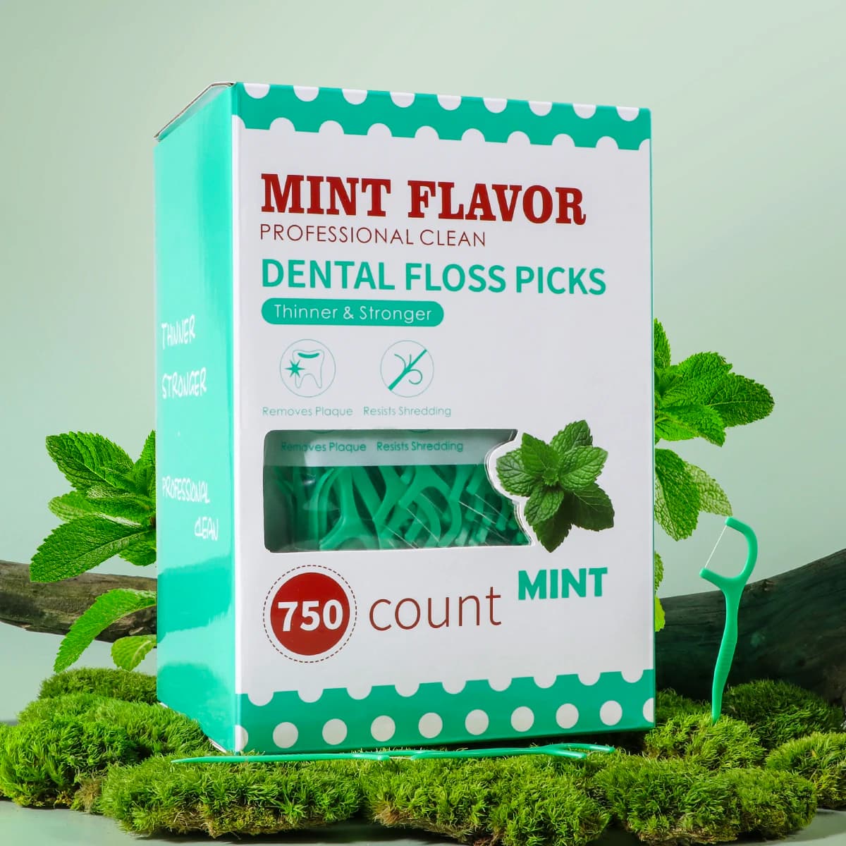 Mint-flavored dental floss stick — image 3