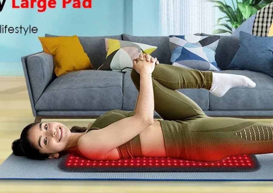 Infrared light therapy pad with heat function — image 6