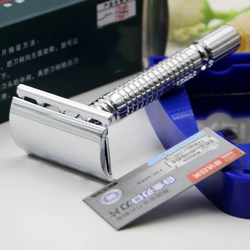 folding stainless steel straight razor with blades — image 2