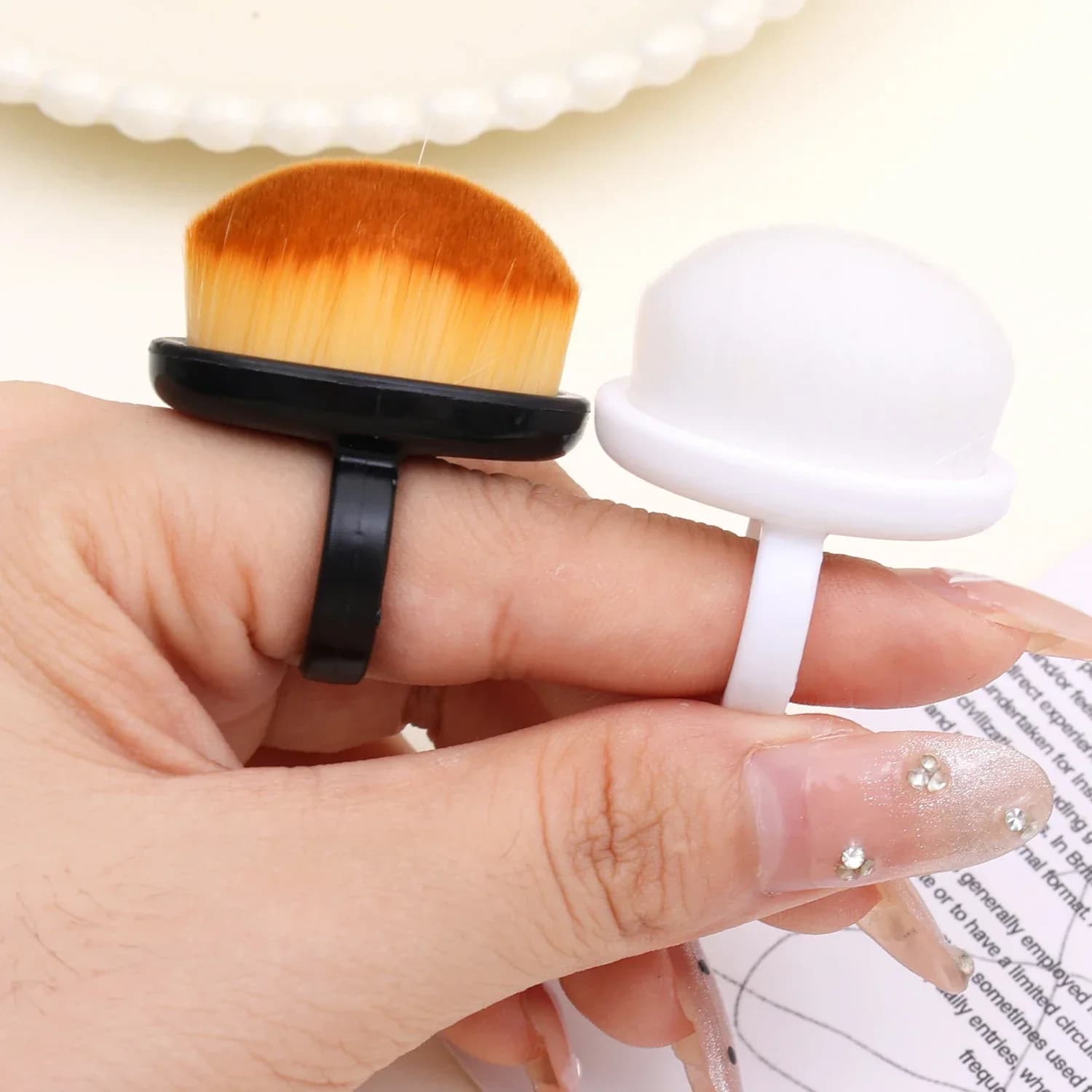 soft nail dust brush for gel polish removal — image 4