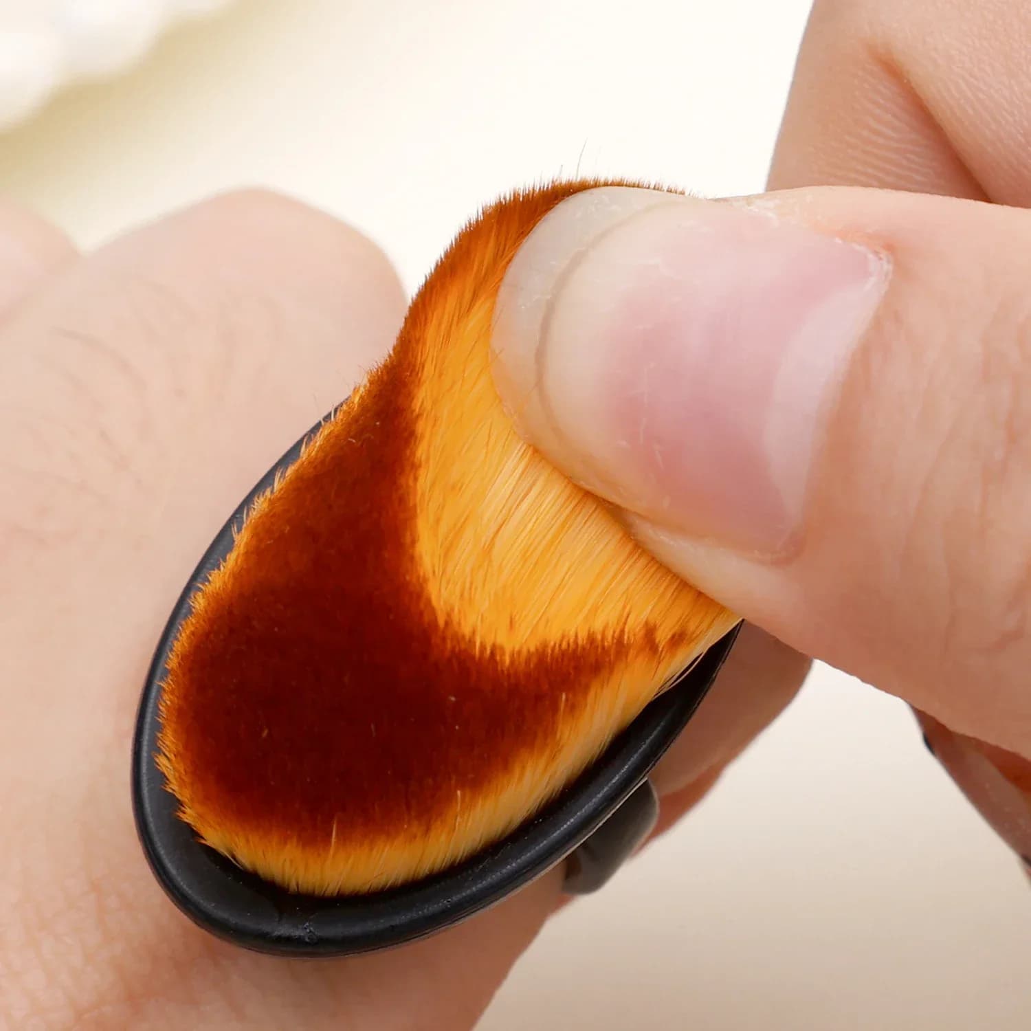 soft nail dust brush for gel polish removal — image 6