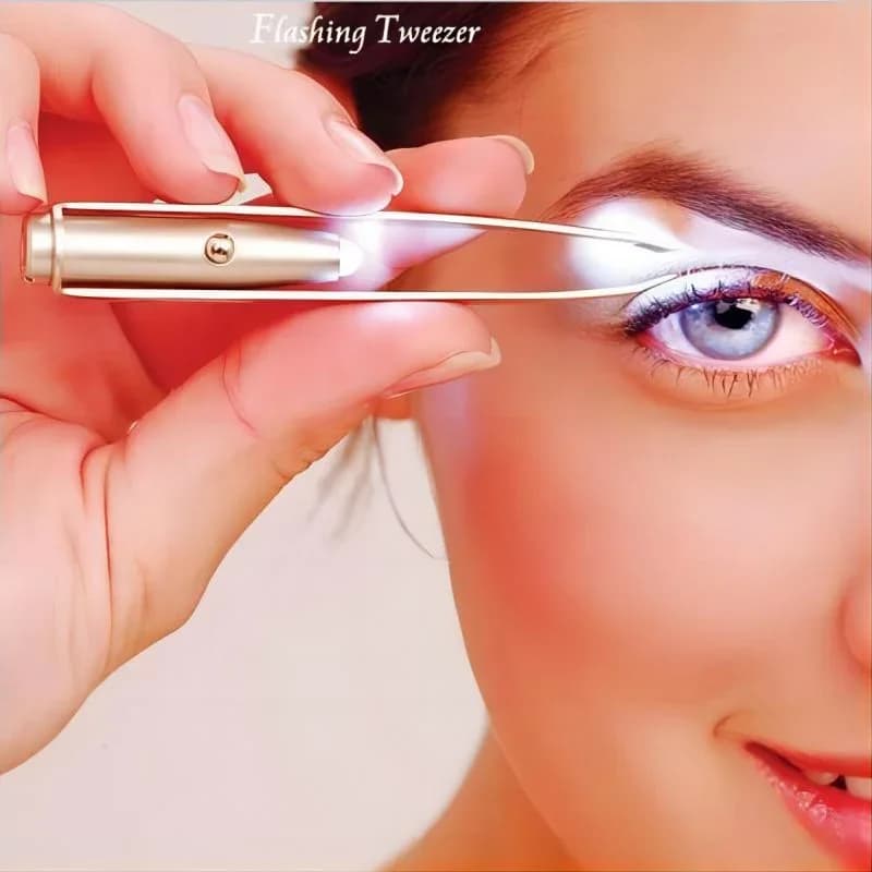 Stainless steel eyebrow tweezer with LED light — image 5