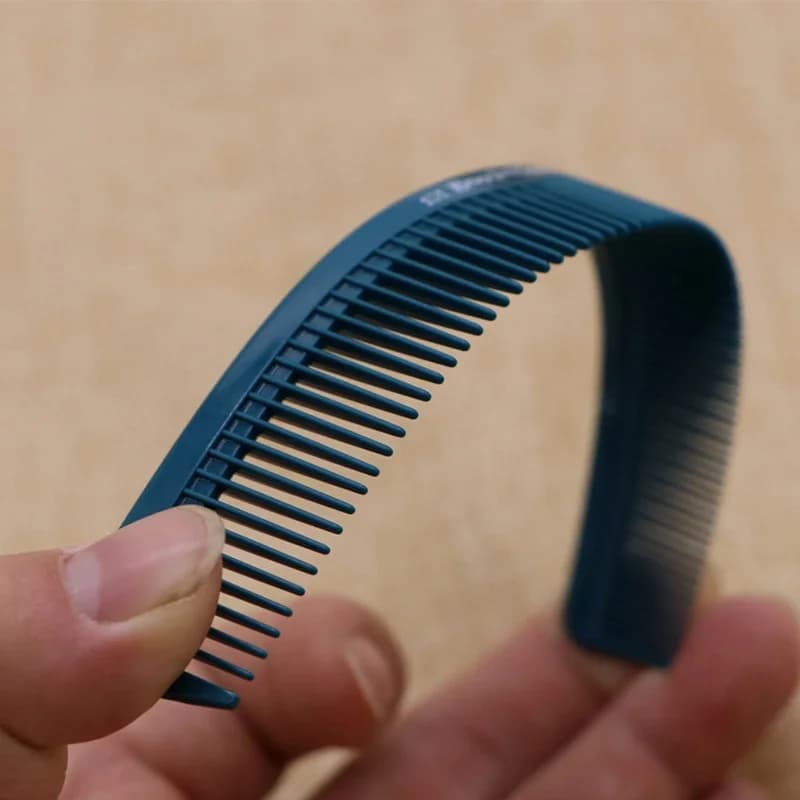 anti-static flat-head hair cutting comb — image 5