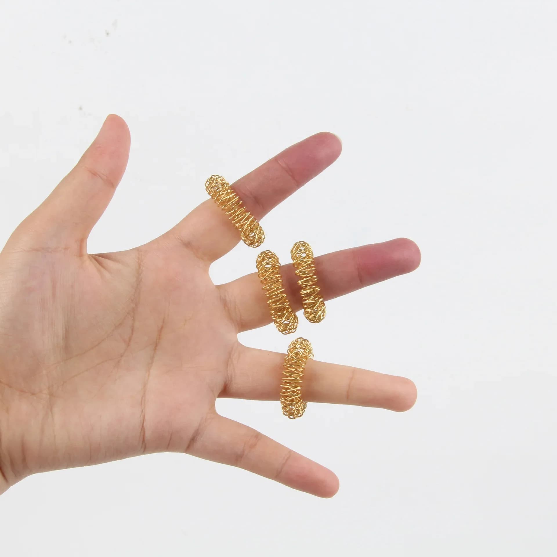 spiky acupressure finger rings set — image 5
