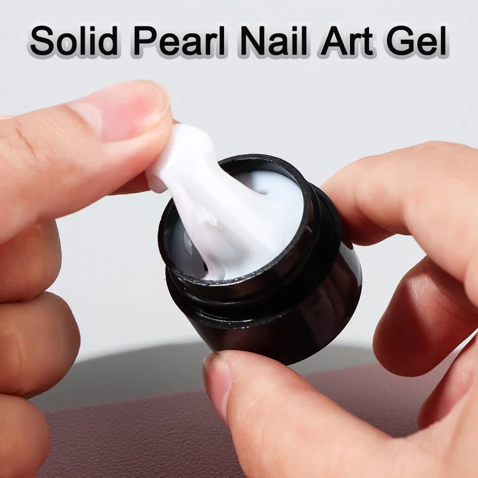 Pearl white 3D sculpting gel tube — image 4