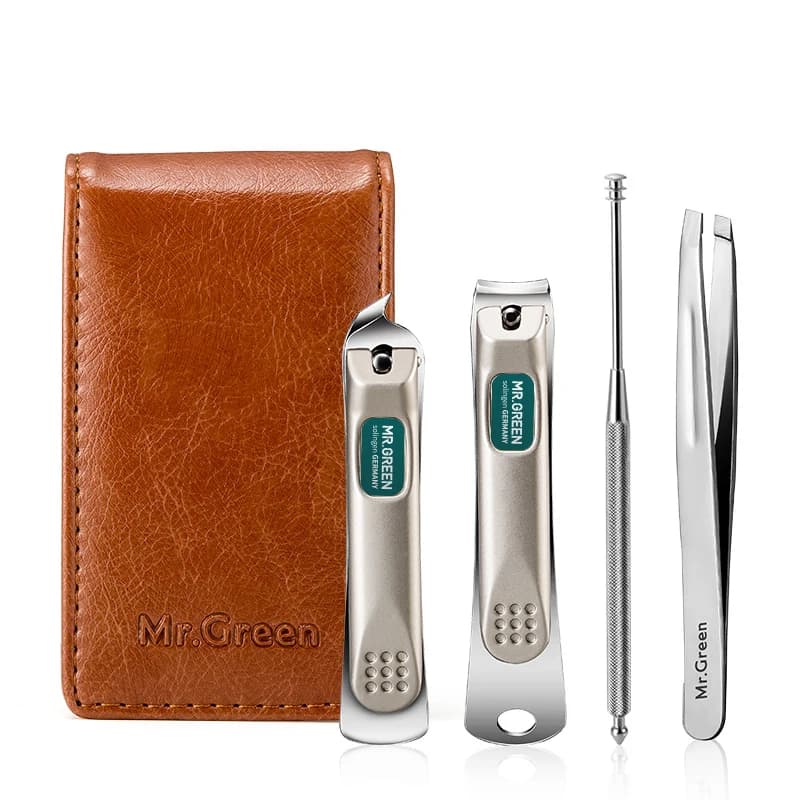 portable manicure set with stainless steel nail clippers in travel case — image 4