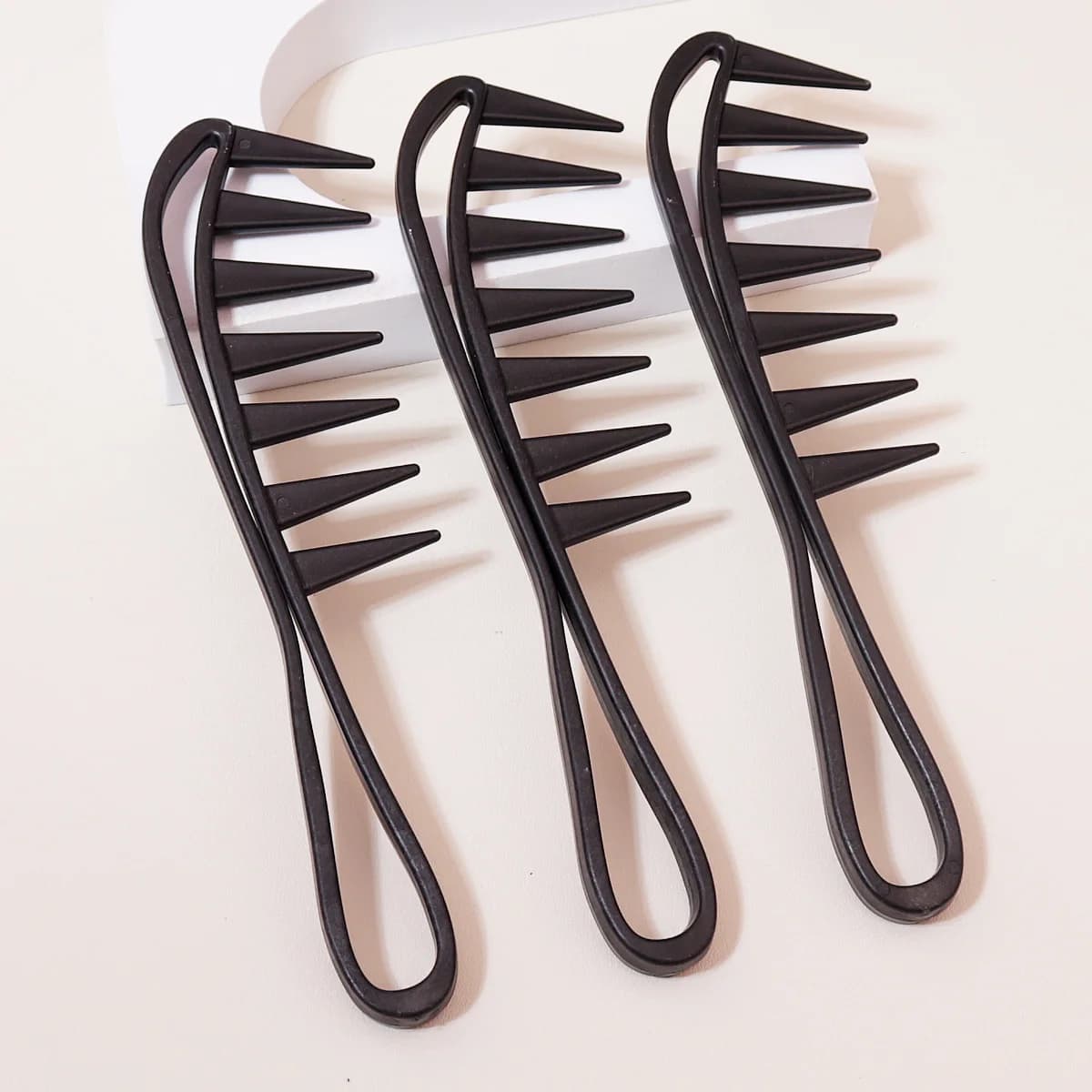 large wide-tooth hair comb — image 8