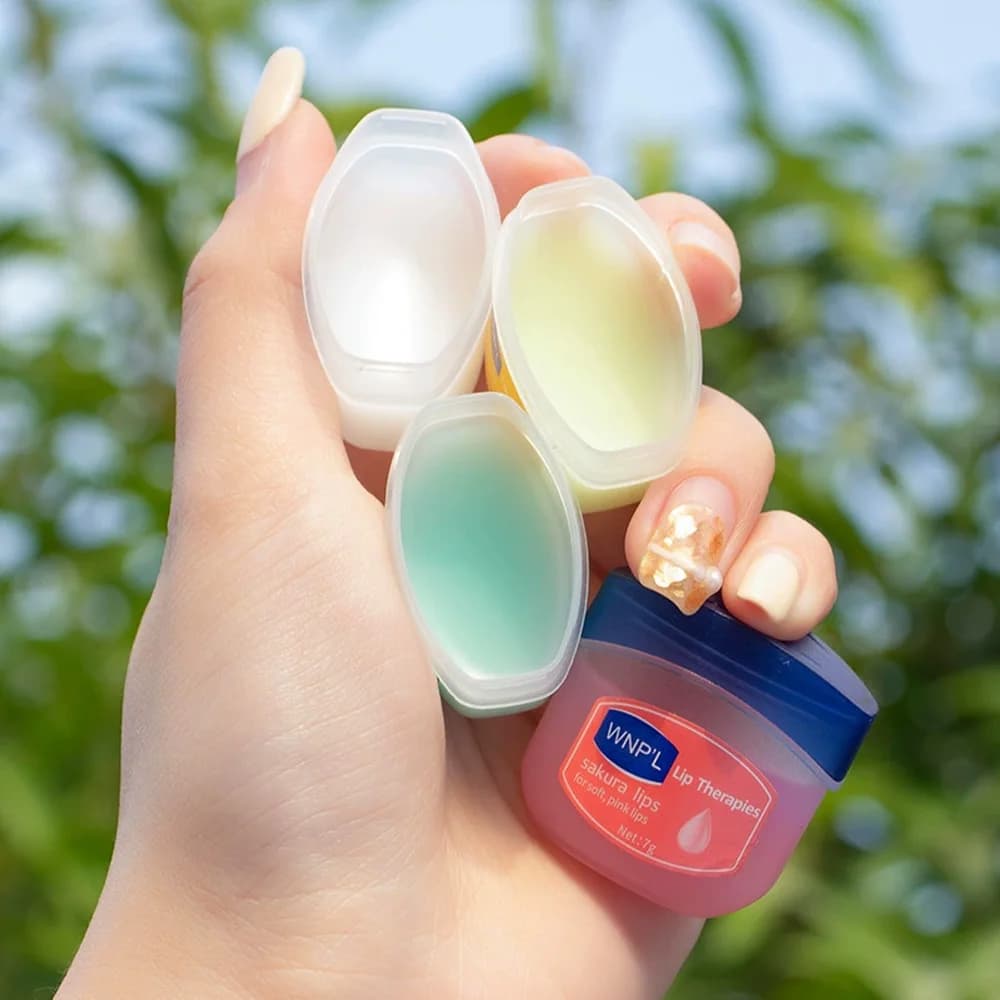 set of moisturizing lip balms — image 4