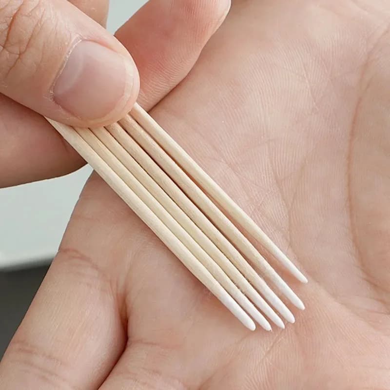 wooden nail swab with cotton tip — image 3