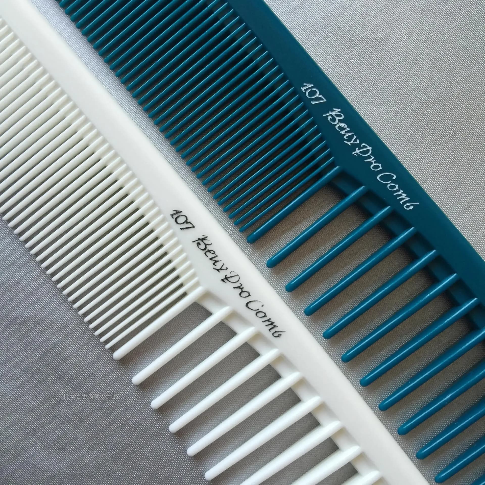 anti-static flat-head hair cutting comb — image 4