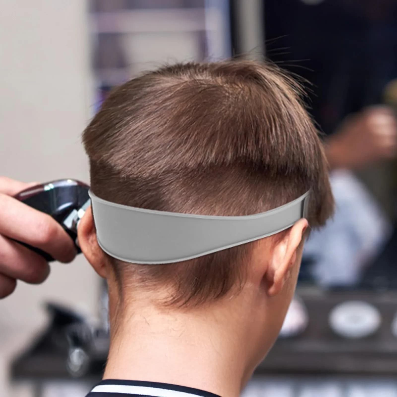 hair trimming guide band for neckline shaving — image 2