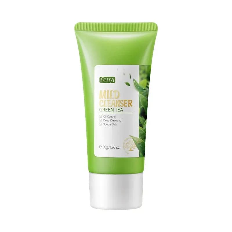 Vitamin C facial cleanser foam — image 8
