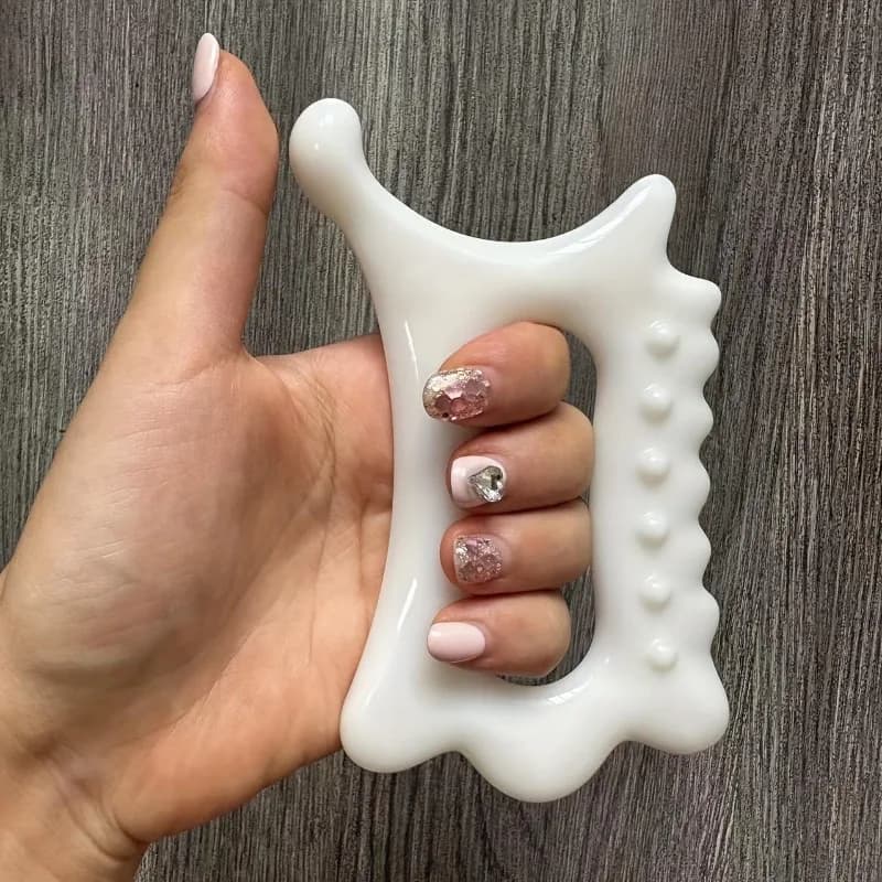 Ergonomic Handheld Gua Sha Board – Face & Body