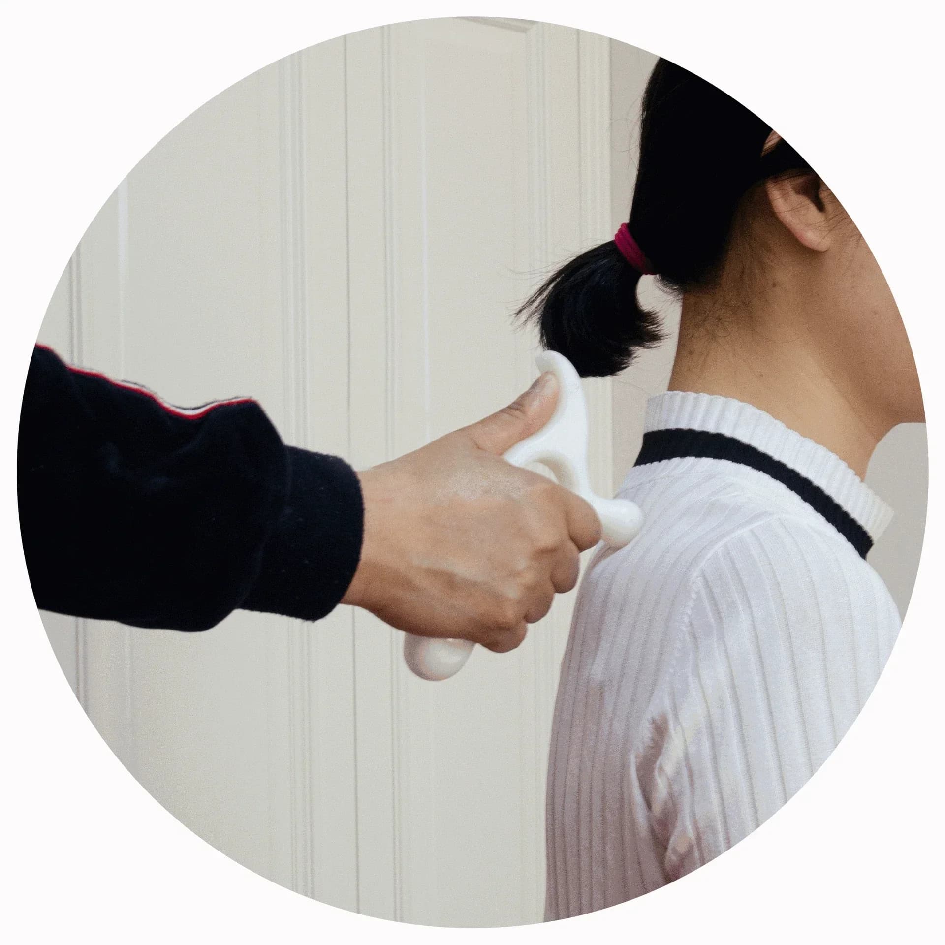 big head acupoint massage tool — image 4