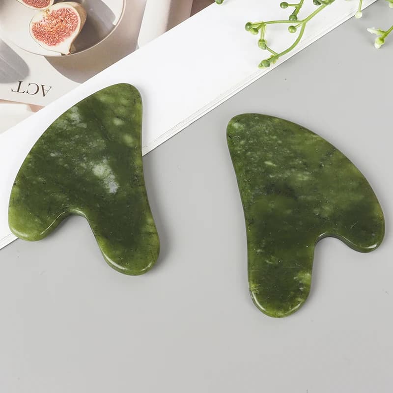 heart-shaped jade gua sha neck massager — image 3
