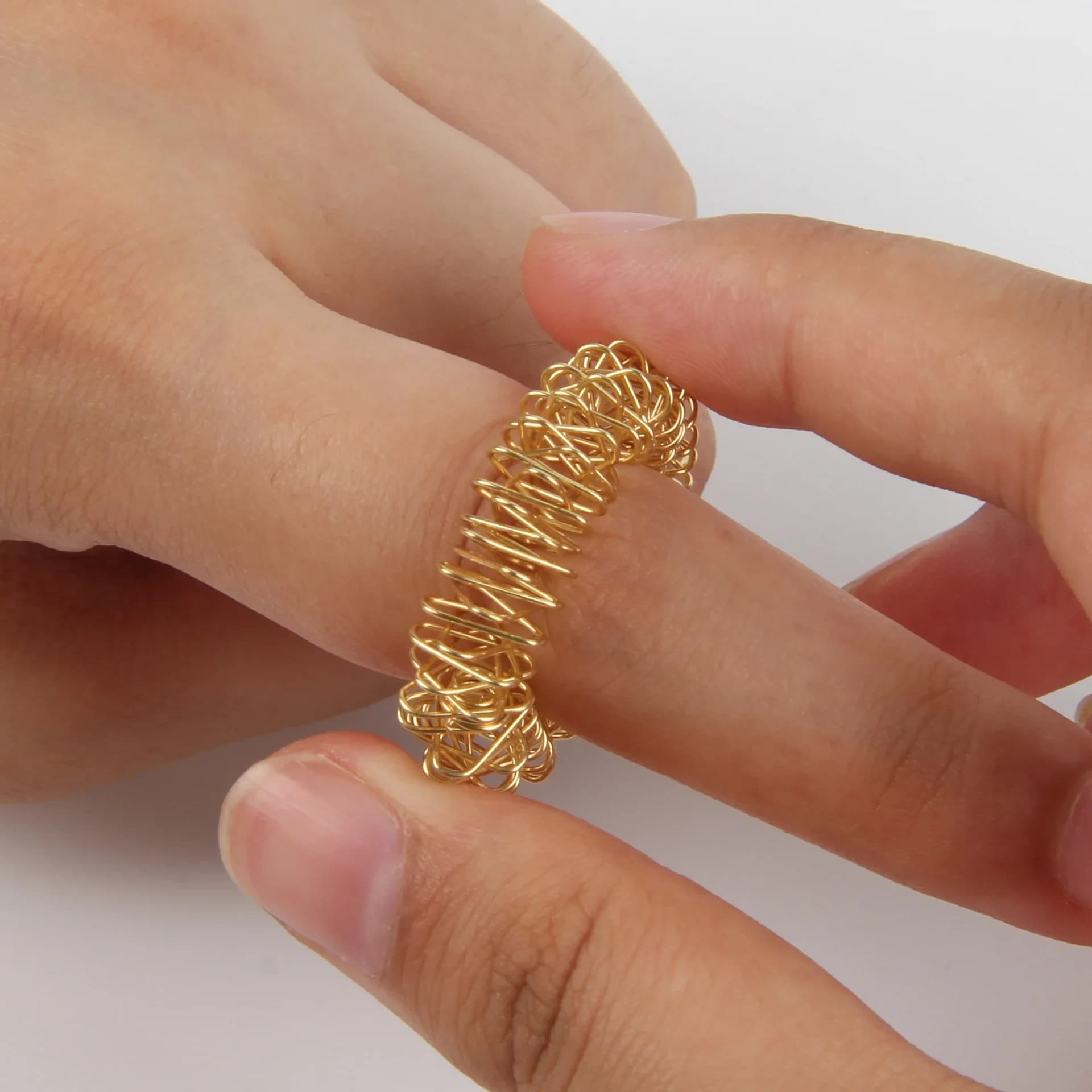 spiky acupressure finger rings set — image 4