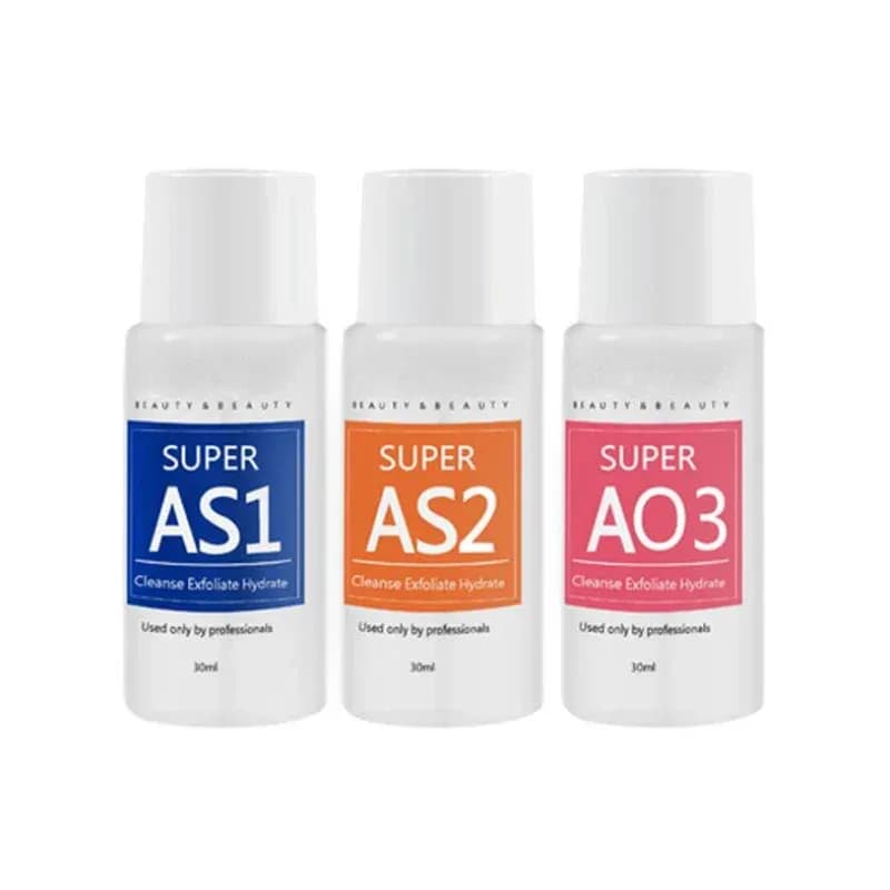 Concentrated Hydrating Skin Liquid with Small Bubbles
