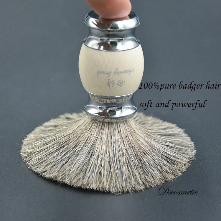 handcrafted badger hair shaving brush with resin handle — image 3
