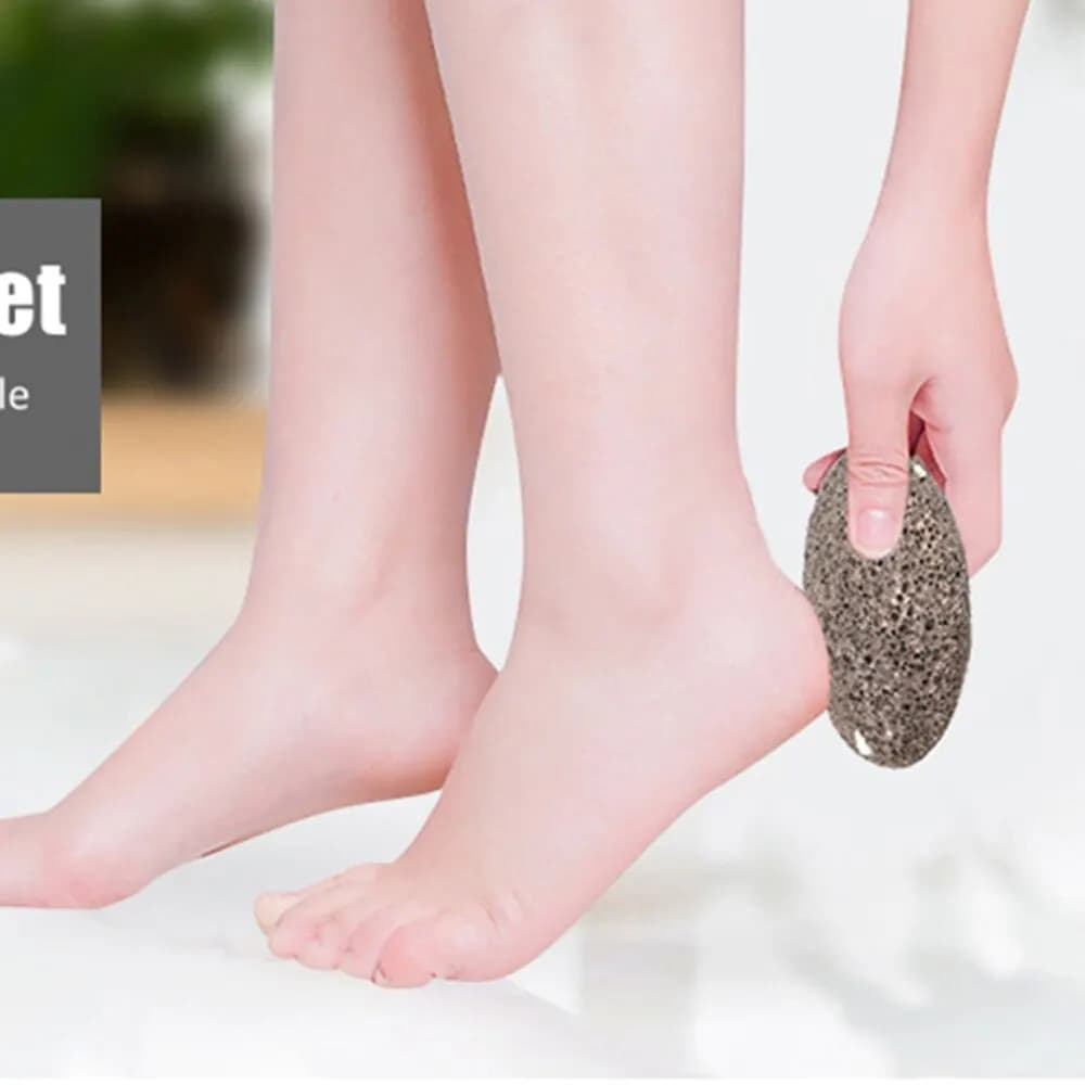 Natural pumice stone foot scrubber — image 3