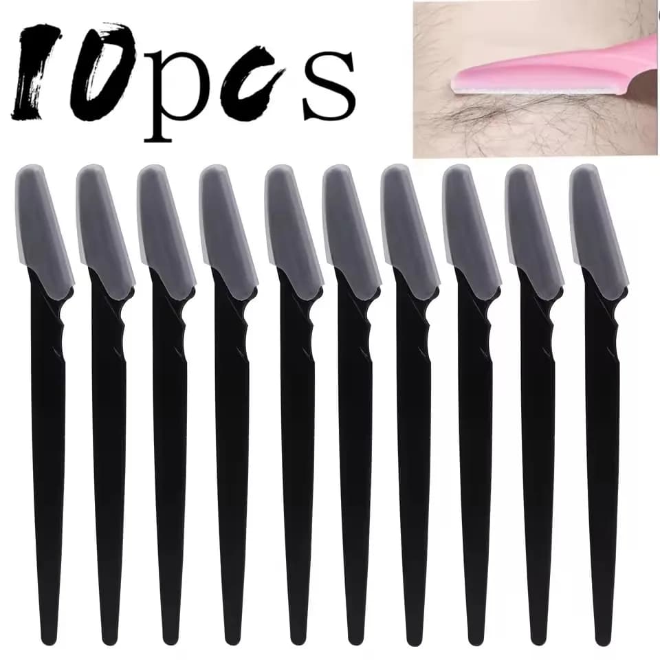 hand holding eyebrow trimmer — image 8