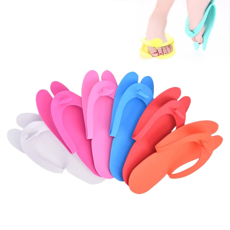 Disposable foam pedicure slippers — image 1