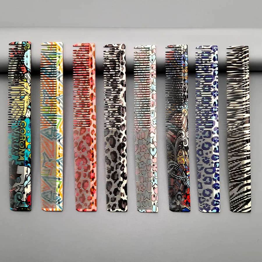 hair cutting comb with built-in scale — image 3