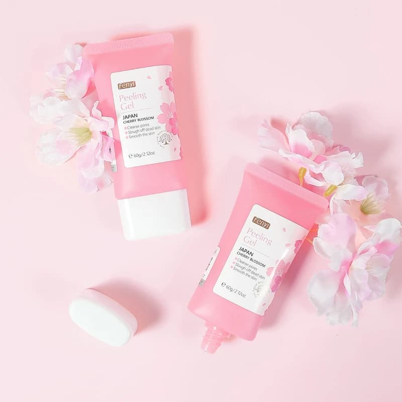 Cherry blossom scented peeling gel in a white jar — image 6