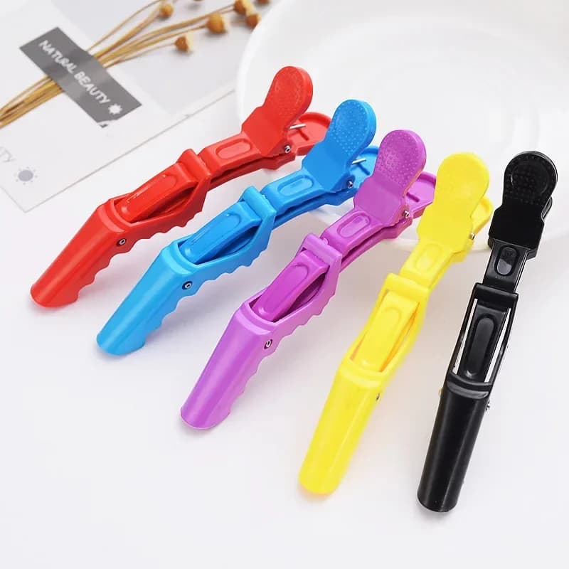 set of five plastic alligator hair clips — image 5