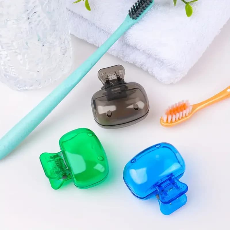 four‑piece toothbrush storage clip for travel — image 5