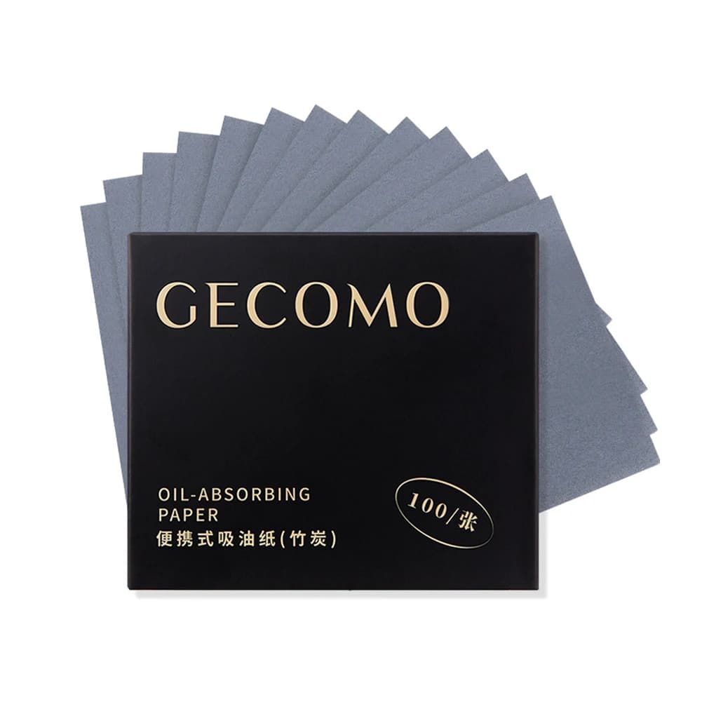 Oil control blotting papers with case and powder puff — image 7