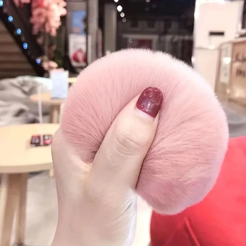 soft mushroom-shaped powder brush — image 5