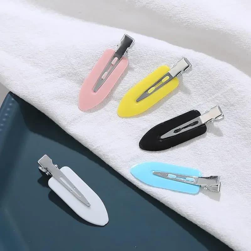 set of four seamless hair clips for side bangs — image 5