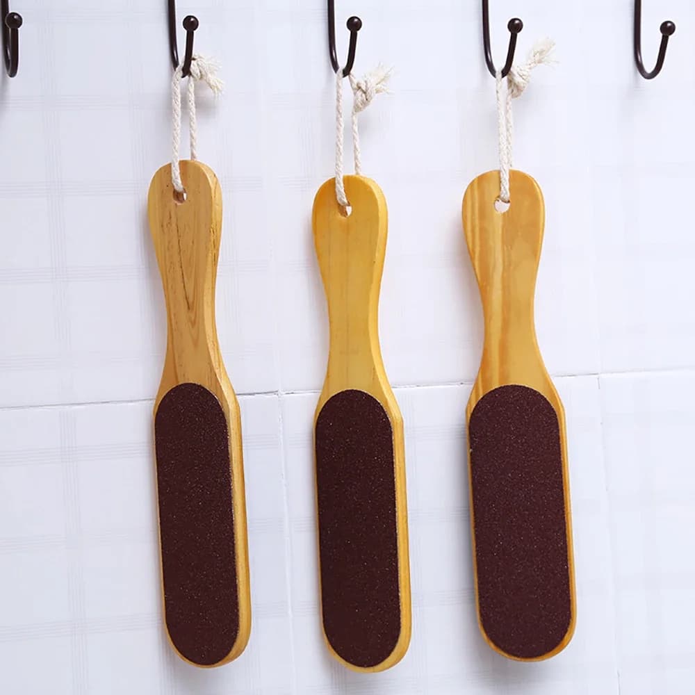 double-sided wooden-handled foot file — image 3