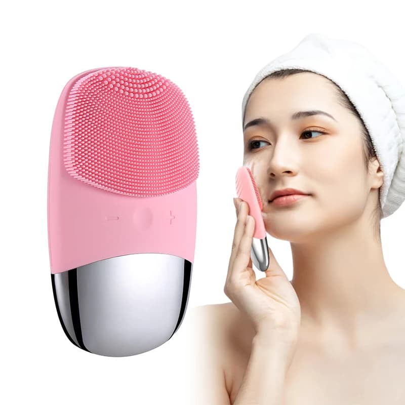 Rechargeable silicone facial cleansing brush