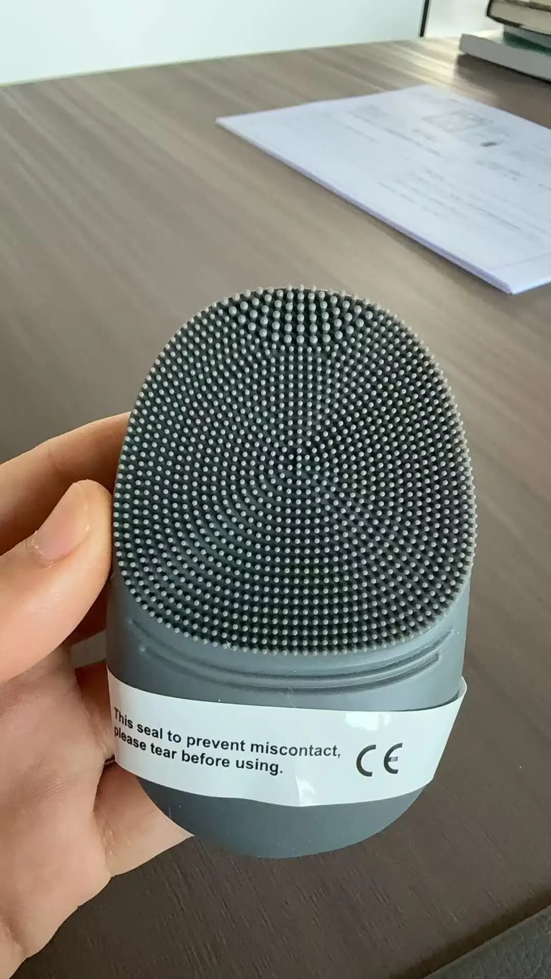 silicone sonic facial cleansing brush — image 8