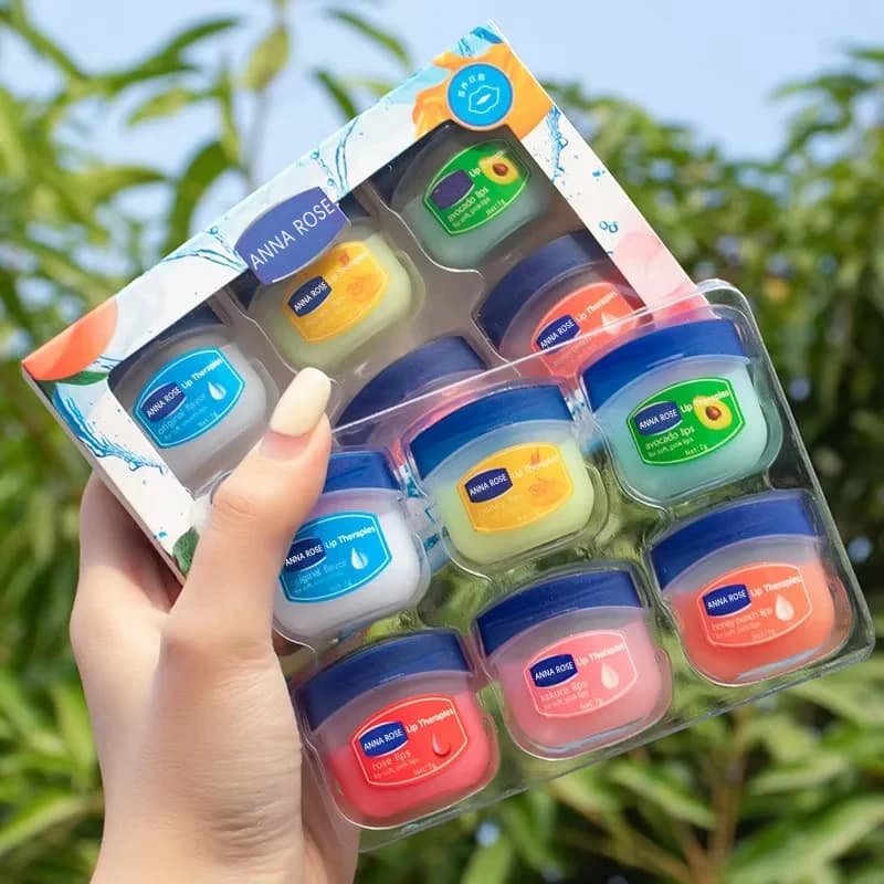Funmento natural moisturizing lip balm tubes — image 3