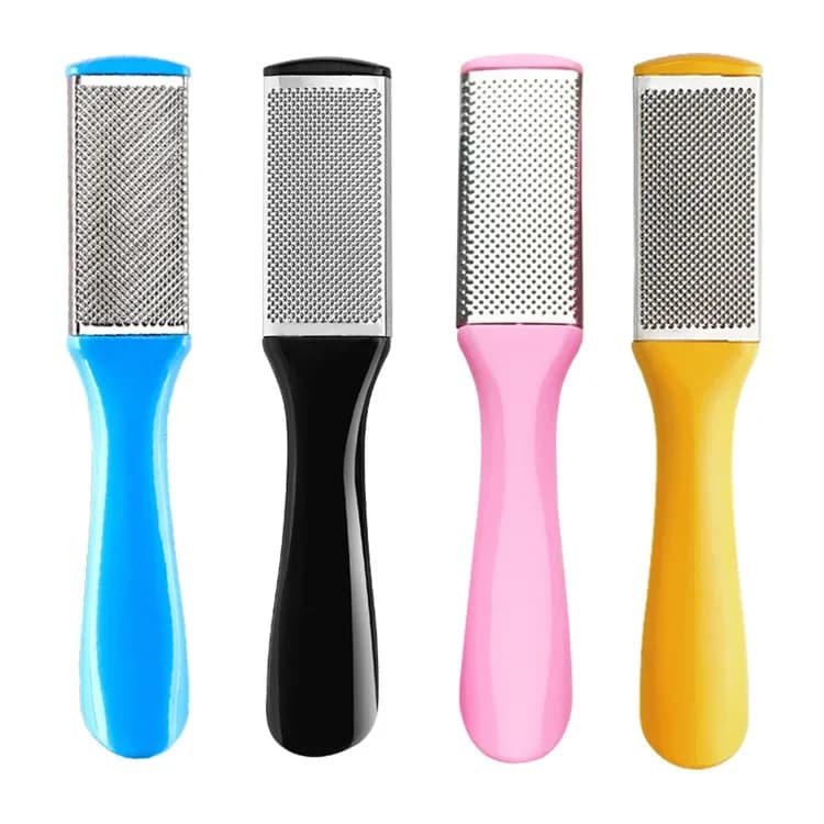 portable foot scraper for pedicure — image 1