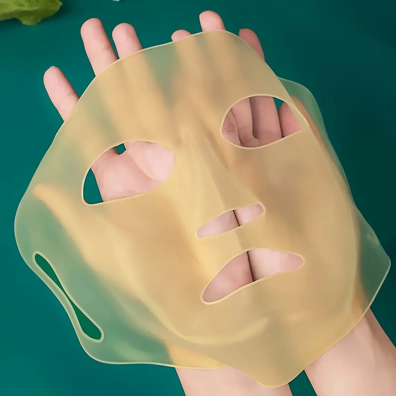 3D reusable silicone facial mask — image 8