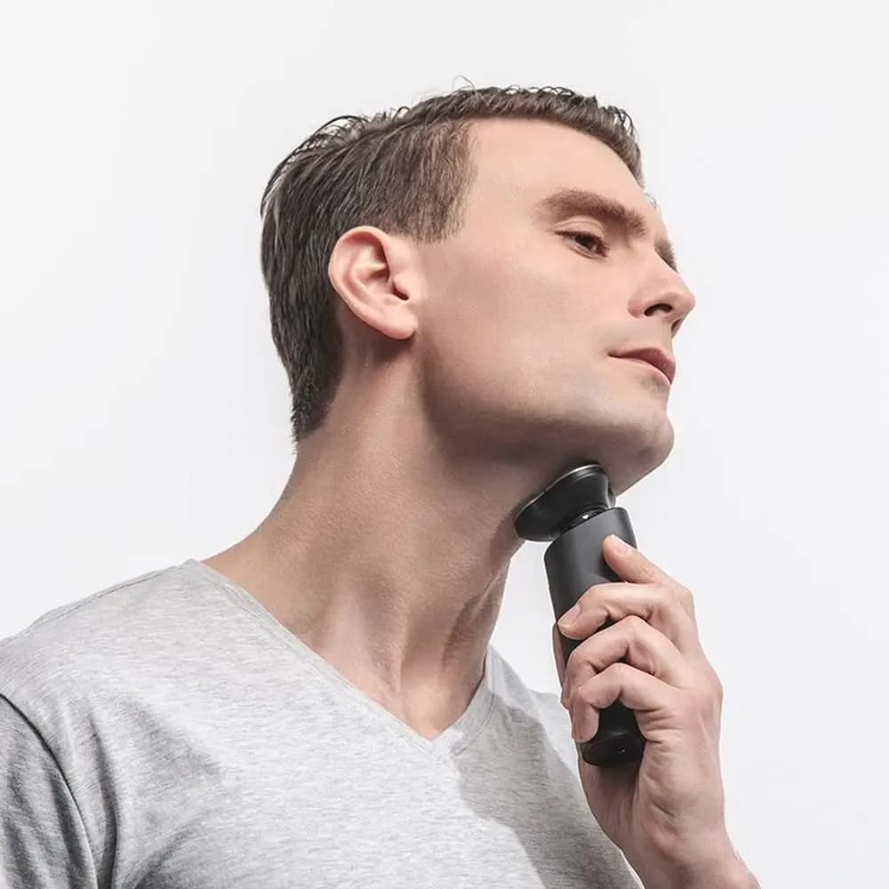 Mijia S500 electric shaver and triple blade trimmer — image 5