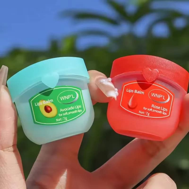 Fruit-flavored lip balm tubes in a set — image 4