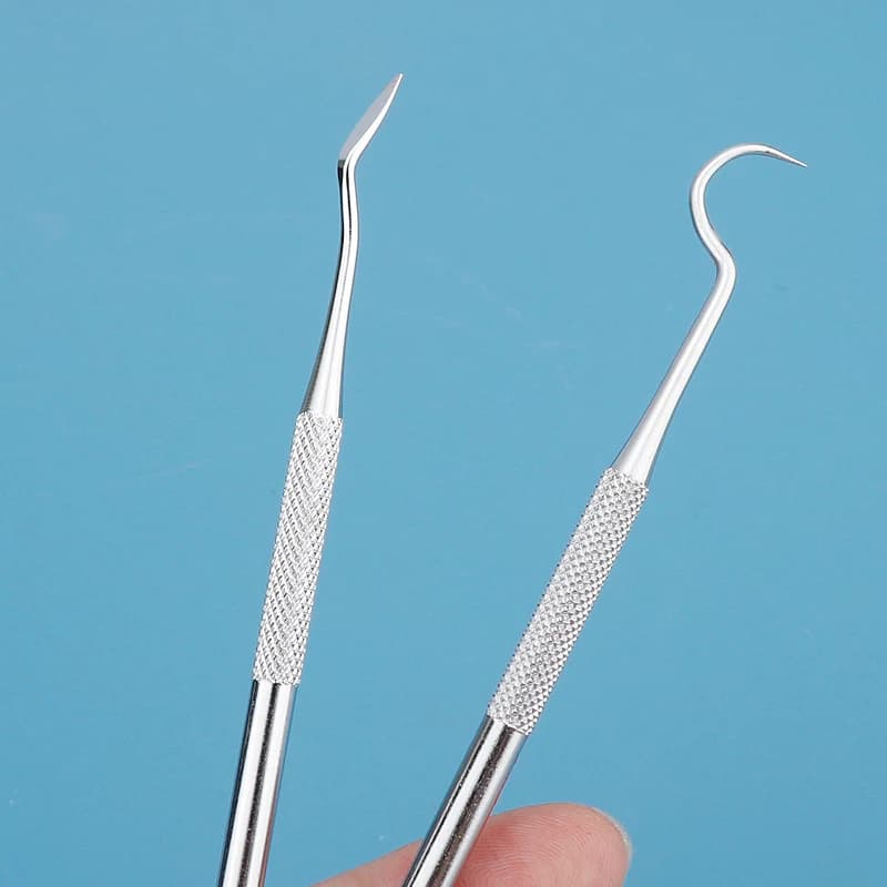 Dental cleaning tool set with scissors and flosser — image 2