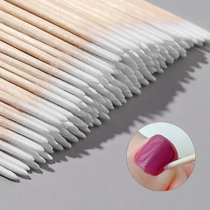 100 Wooden Nail Swabs with Cotton Tips